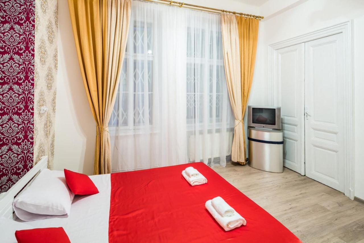 Apartament Of Center Lviv Appartamento Esterno foto